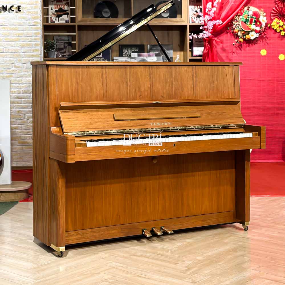 Đàn Piano Yamaha W109B